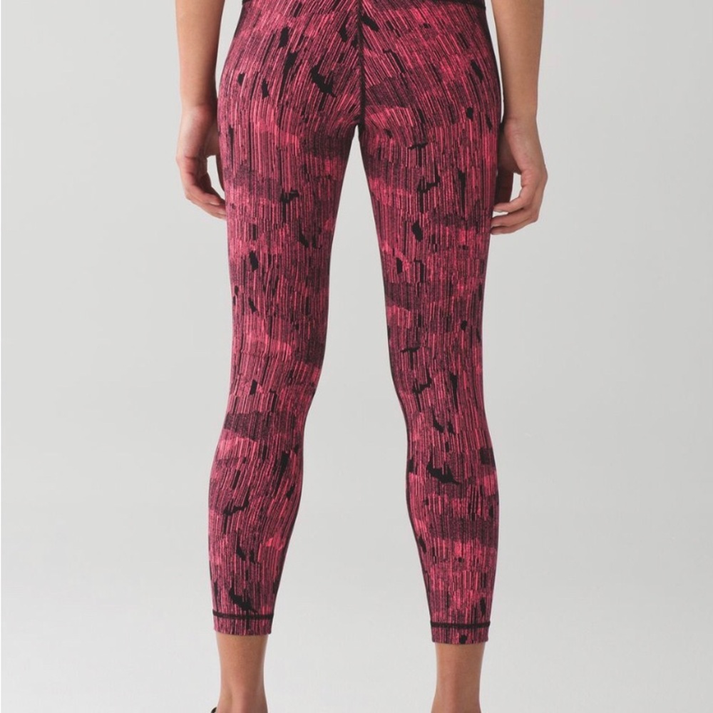 Lululemon Pace Rival Crop Down Pour Electric Coral Leggings - Picture 2 of 9